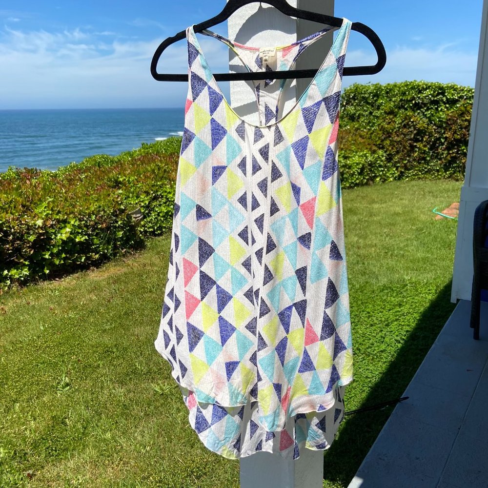 UNDER/Wilfred 100% Silk Multi-Colored Tank Large🔴